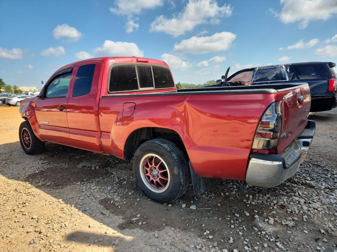 2010 Toyota Tacoma Access Cab - Image 2