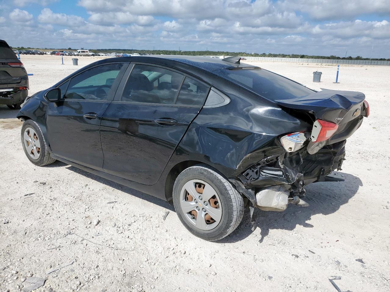 2016 Chevrolet Cruze Ls - Фото 2