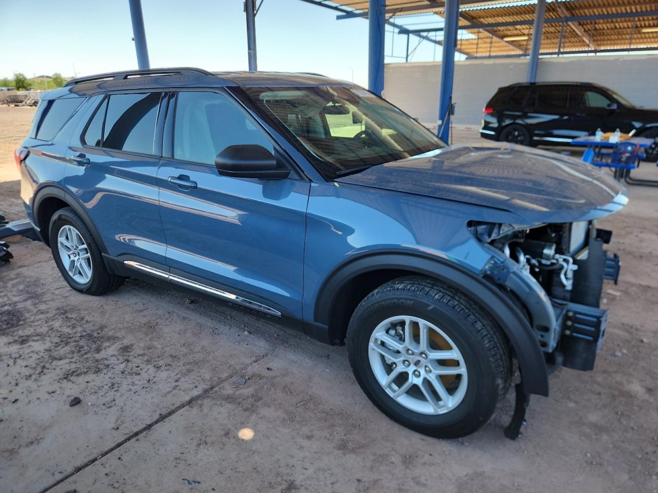 2025 Ford Explorer Active - Фото 4