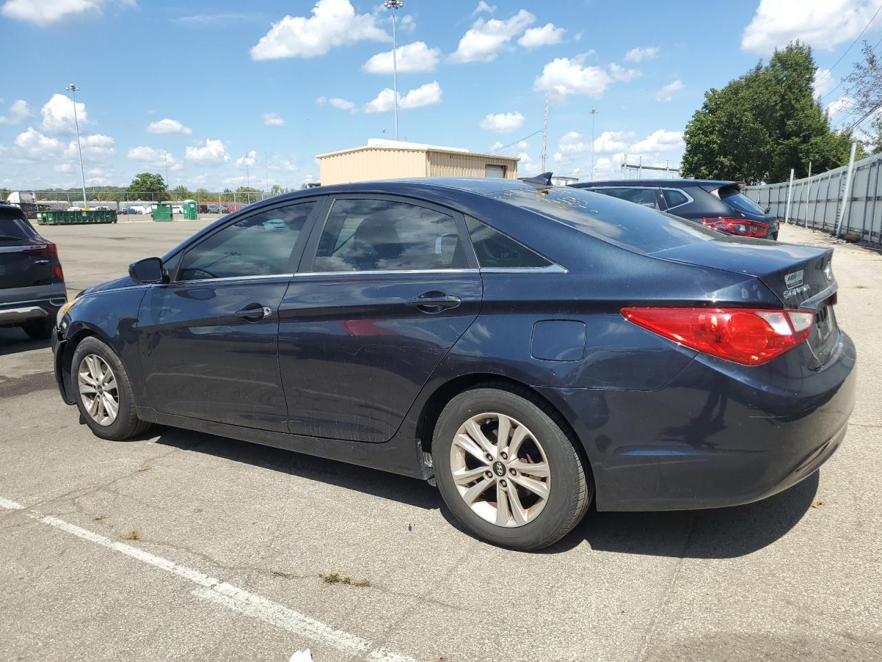 2013 Hyundai Sonata Gls - Фото 2