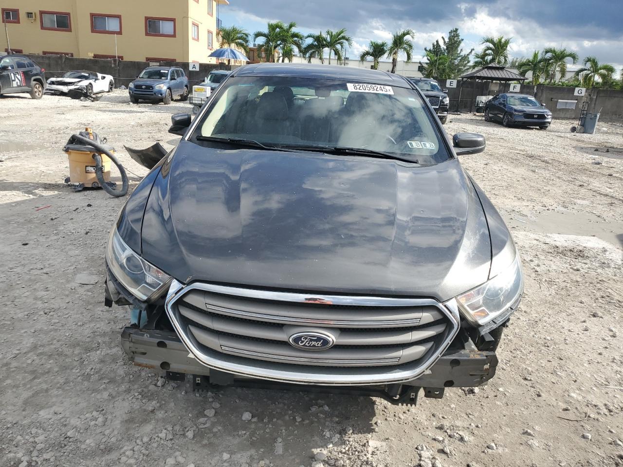 2017 Ford Taurus Sel - Фото 5