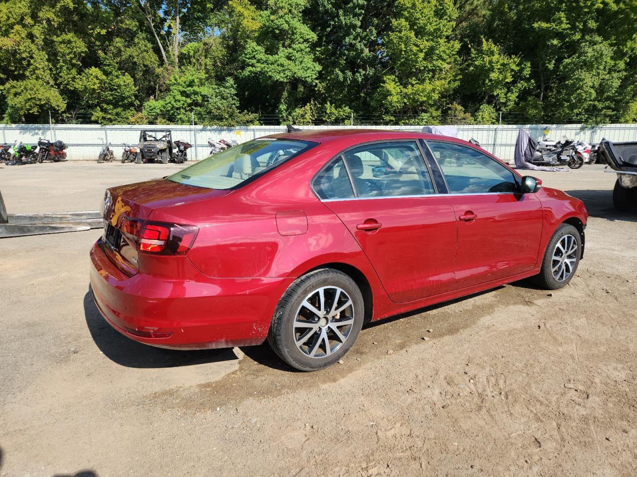 2017 Volkswagen Jetta Se - Image 3