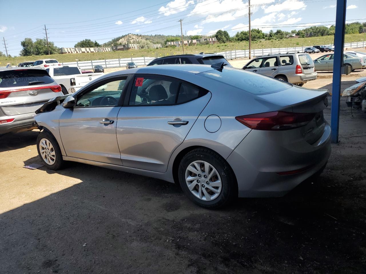 2017 Hyundai Elantra Se - Фото 2