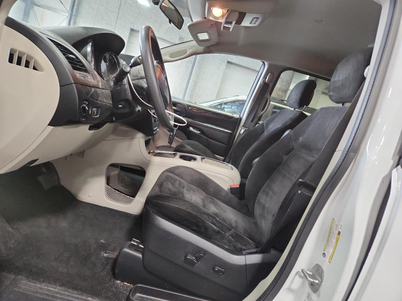 2014 Dodge Grand Caravan Sxt - Image 7