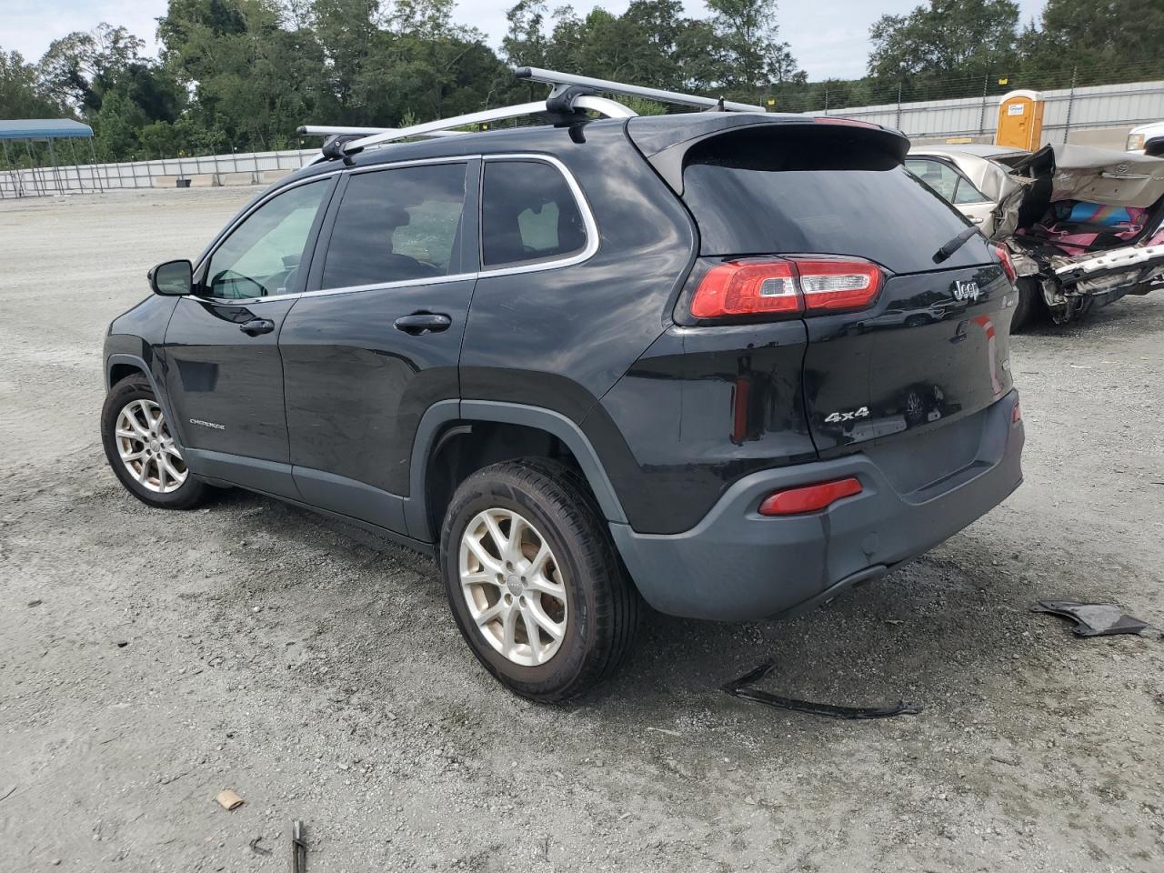 2017 Jeep Cherokee Latitude - Фото 2