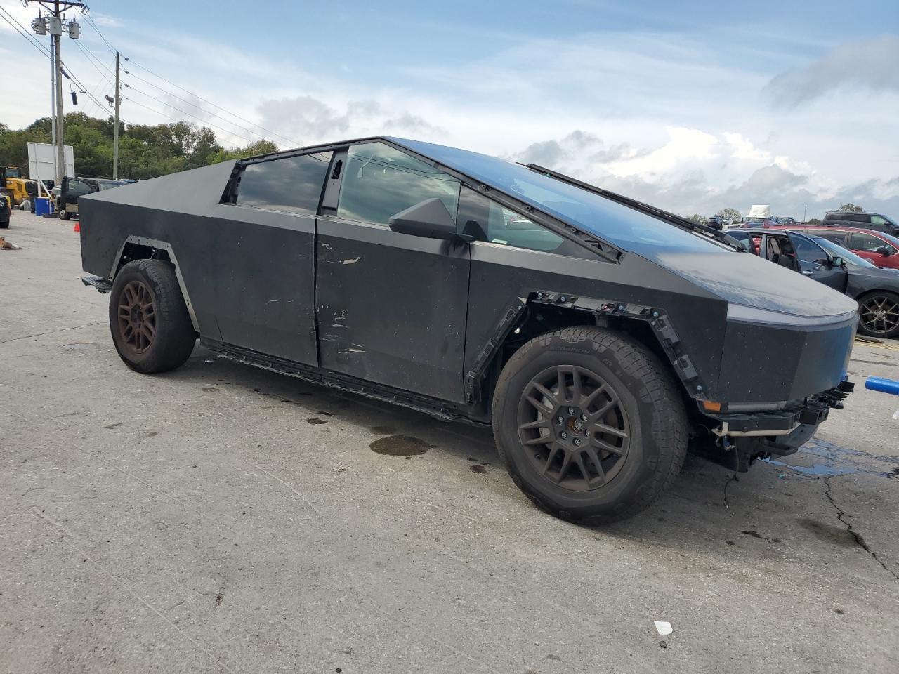 2024 Tesla Cybertruck - Фото 4