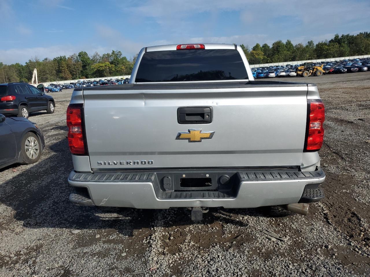 2017 Chevrolet Silverado K1500 Lt - Image 6