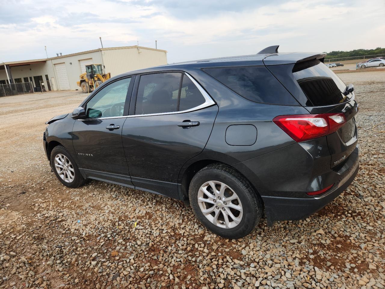 2018 Chevrolet Equinox Lt - Image 2