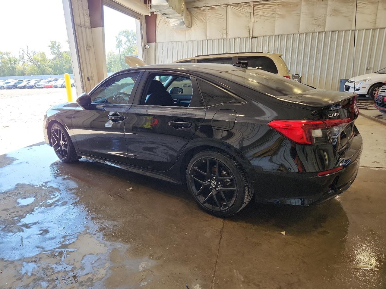 2023 Honda Civic Sport - Image 2
