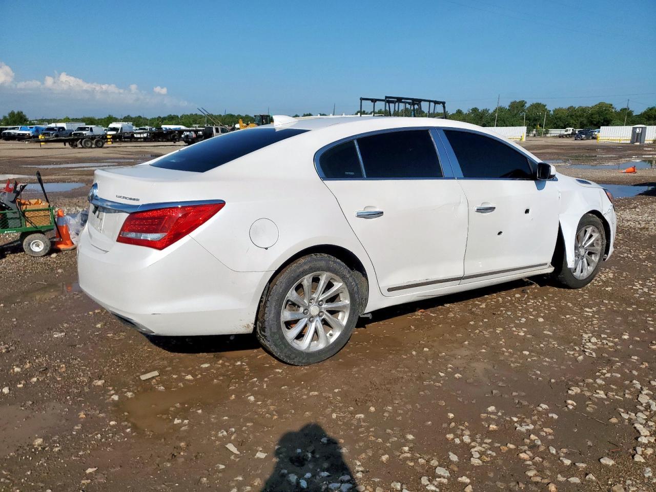 2015 Buick Lacrosse - Фото 3