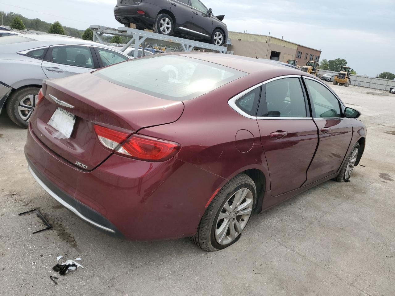 2015 Chrysler 200 Limited - Фото 3