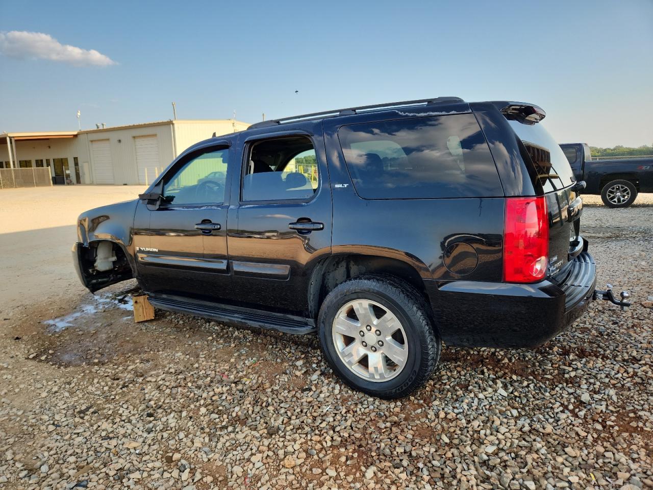 2007 GMC Yukon - Фото 2