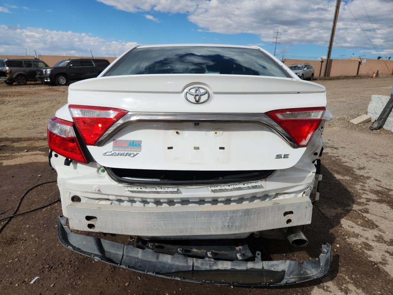 2015 Toyota Camry Le - Image 6