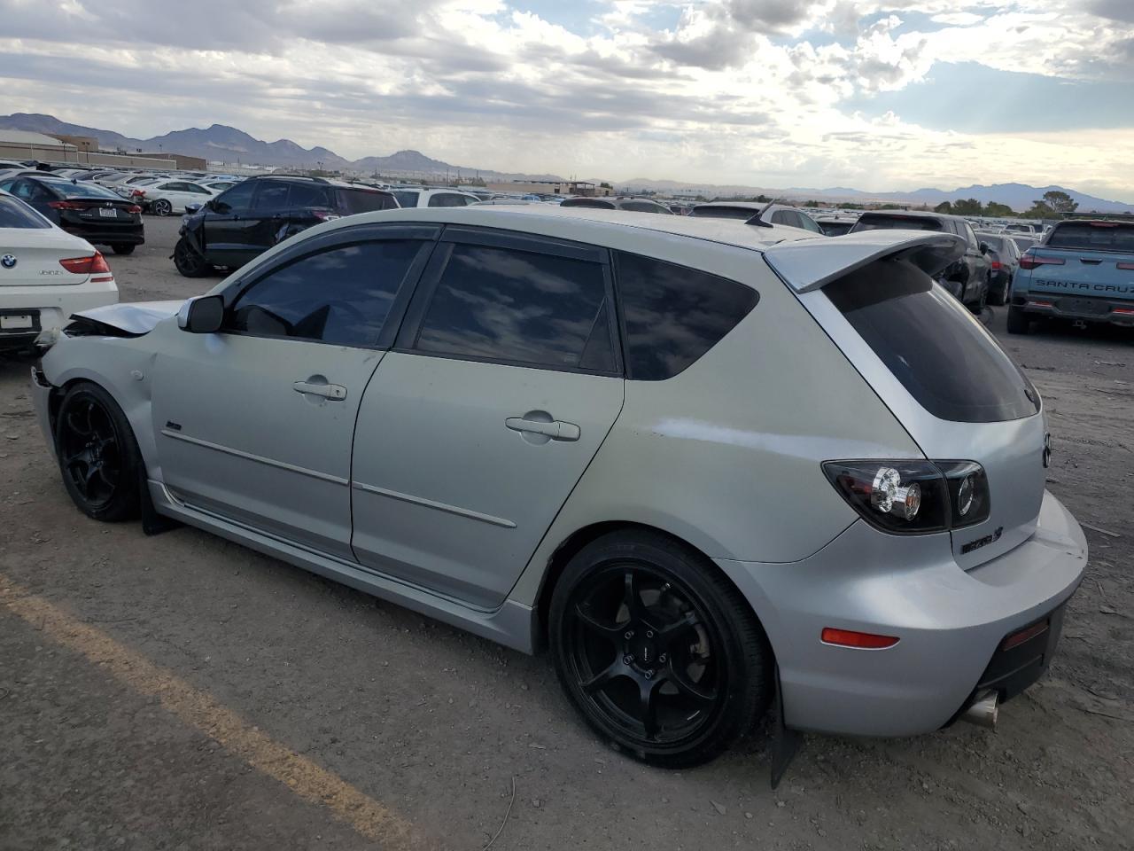 2009 Mazd 3 S - Фото 2