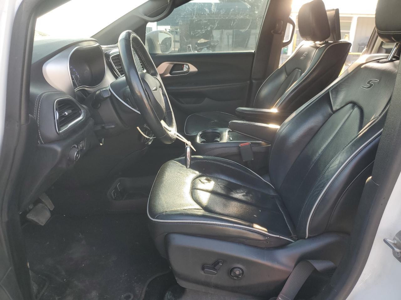 2018 Chrysler Pacifica Limited - Фото 7