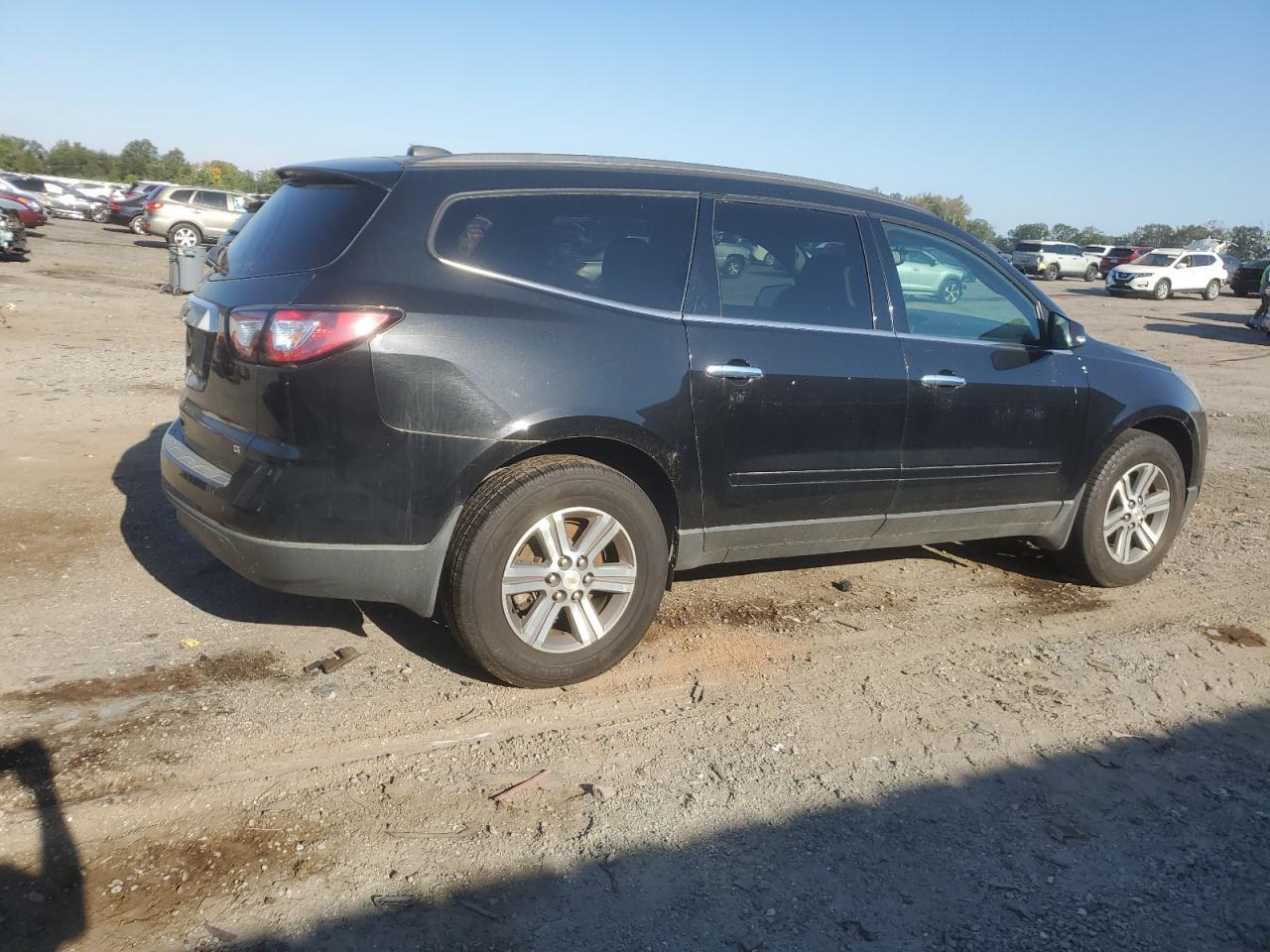 2017 Chevrolet Traverse Lt - Image 3