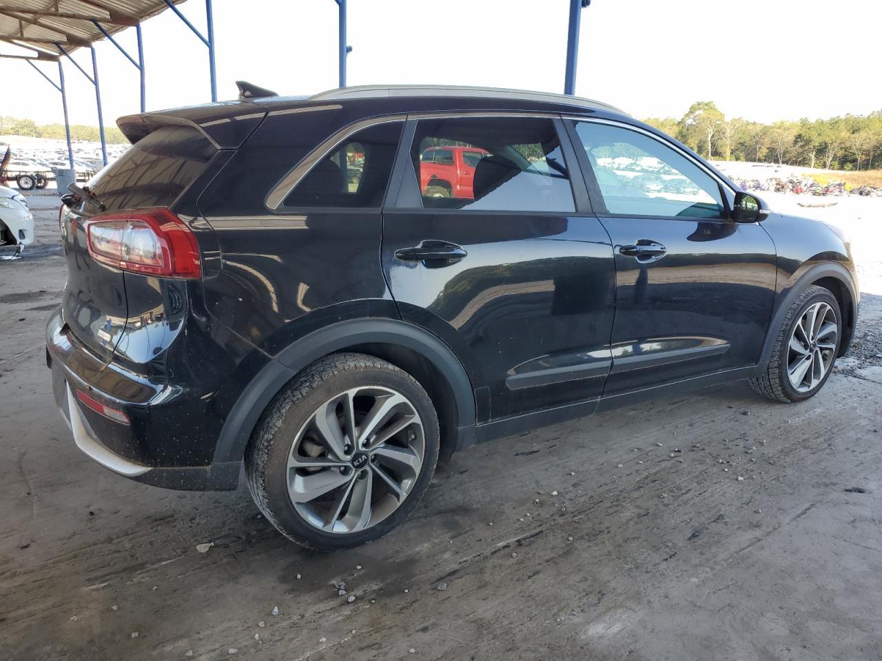 2017 Kia Niro Ex Touring - Фото 3