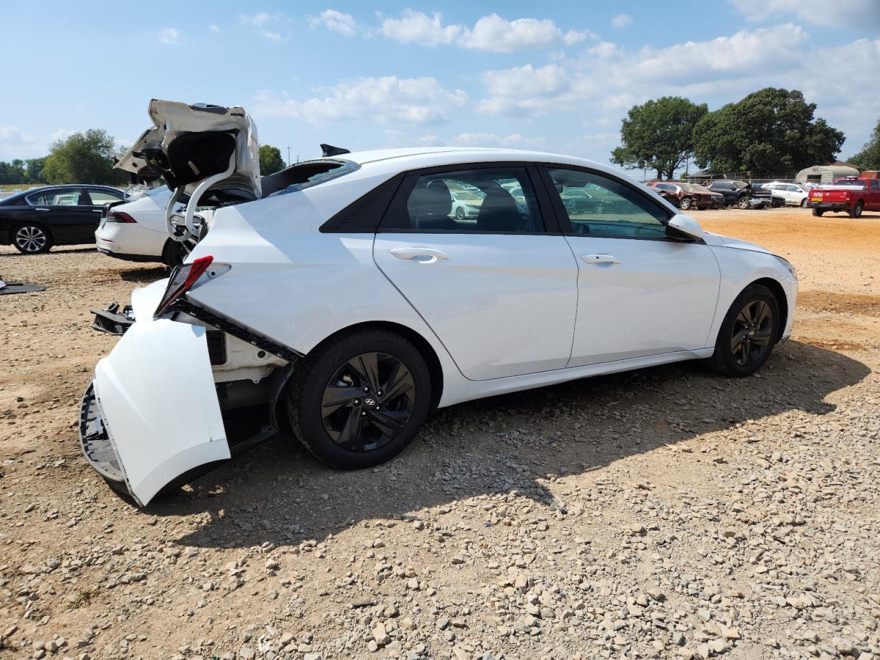 2021 Hyundai Elantra Sel - Фото 3