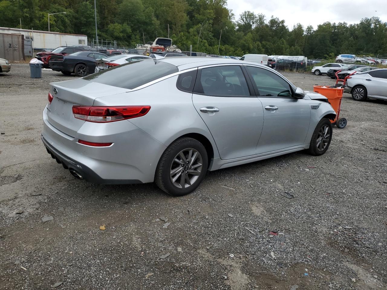 2020 Kia Optima Lx - Фото 3