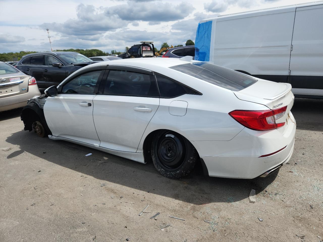 2020 Honda Accord Sport - Фото 2