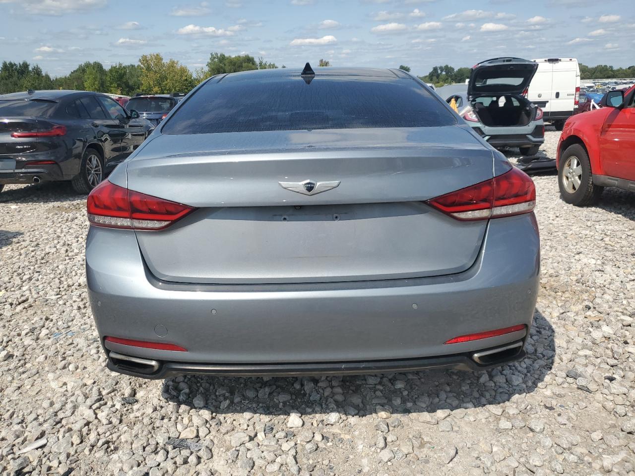 2016 Hyundai Genesis 3.8L - Фото 6