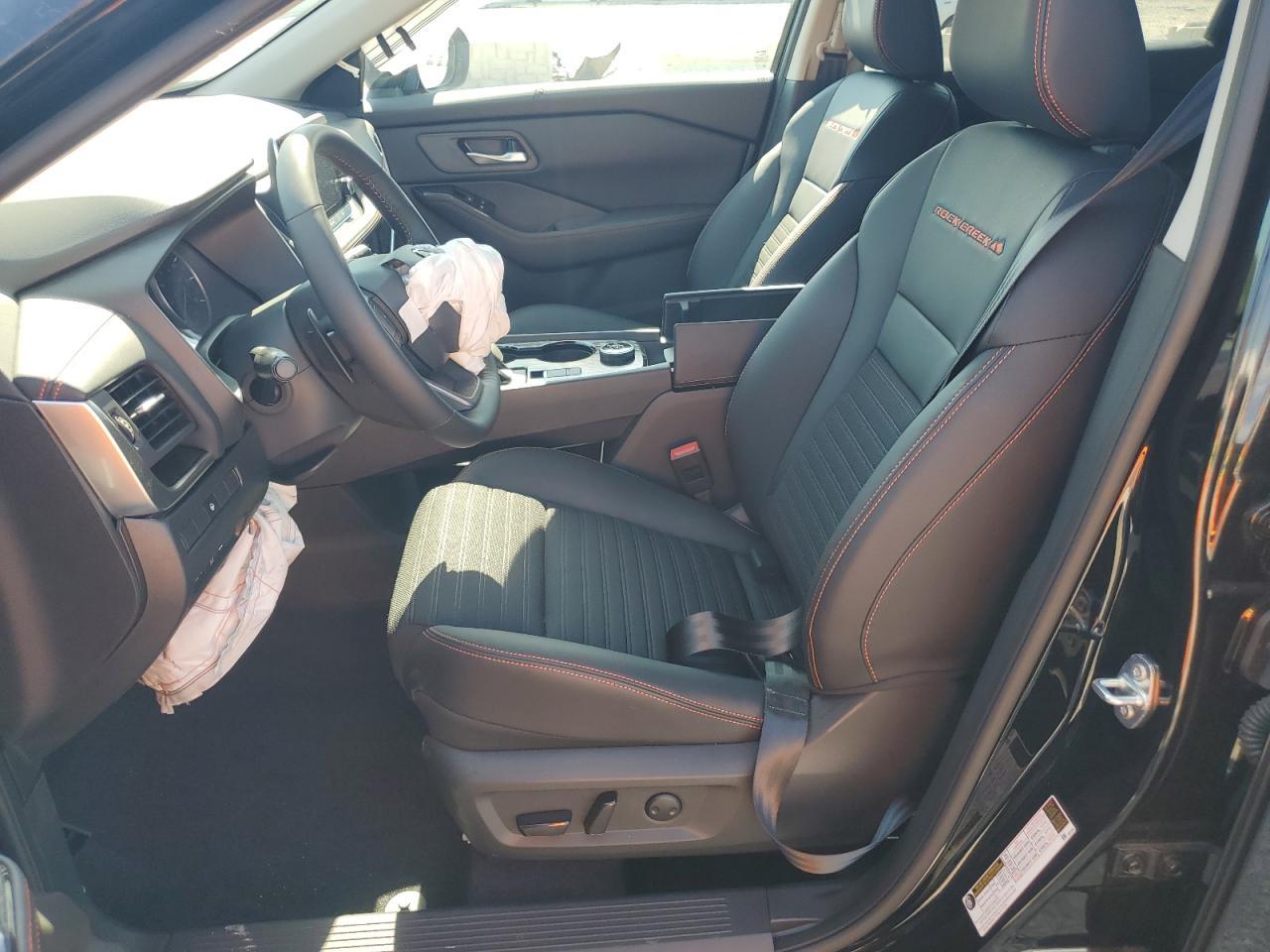 2025 Nissan Rogue Sv - Фото 7