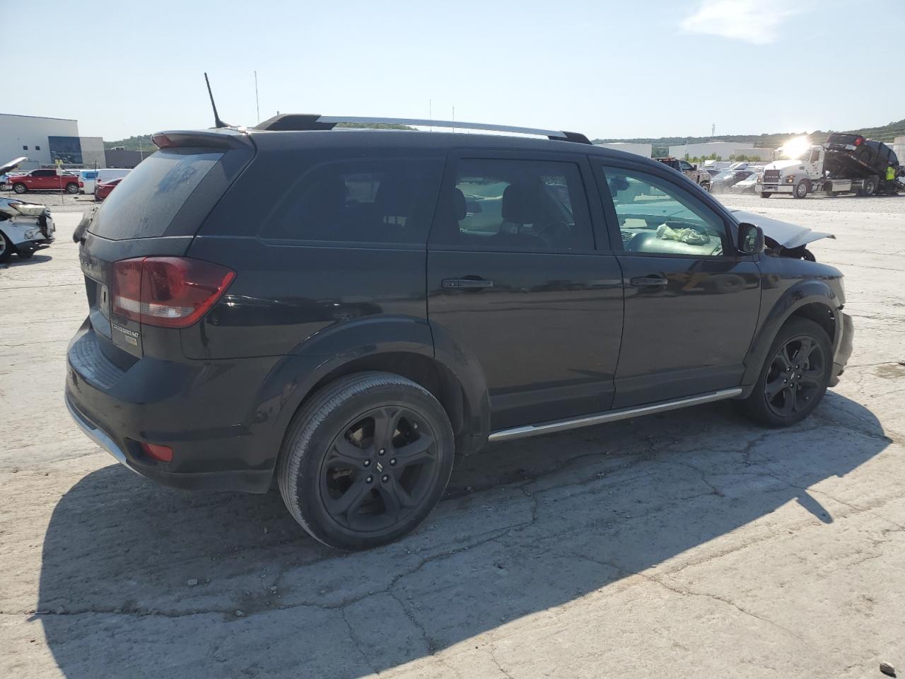 2019 Dodge Journey Crossroad - Image 3