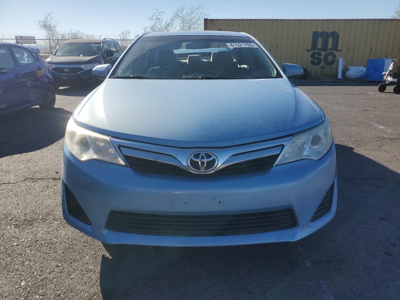 2012 Toyota Camry Base - Фото 5