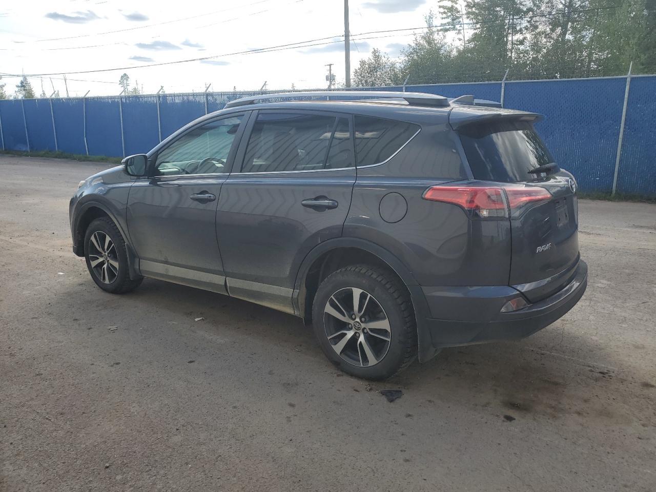 2018 Toyota Rav4 Le - Фото 2