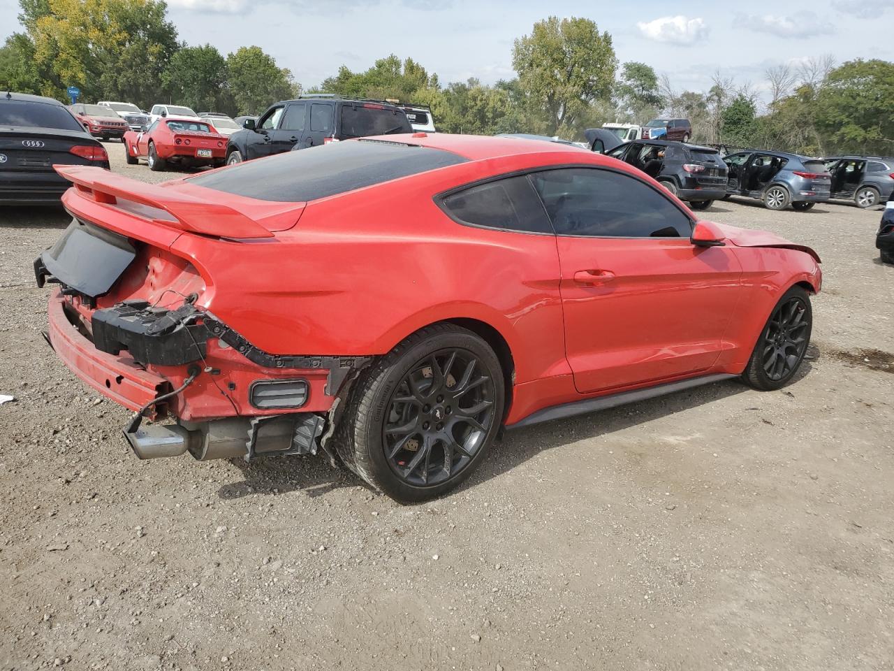 2018 Ford Mustang - Фото 3