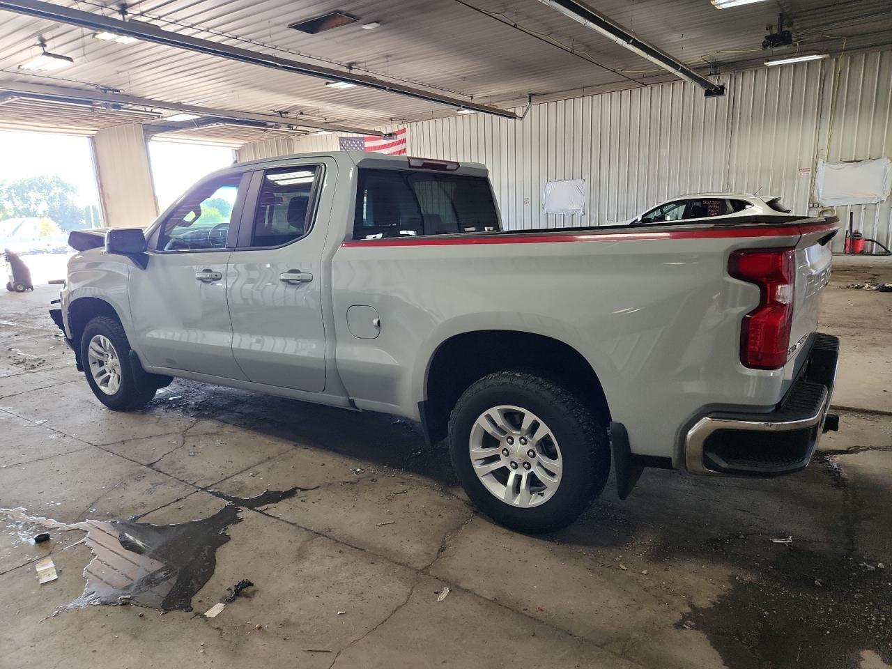 2019 Chevrolet Silverado K1500 Lt - Фото 2
