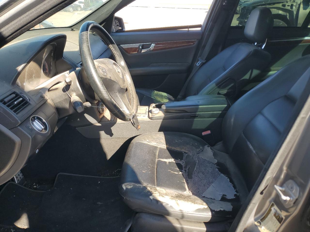 2011 Mercedes-Benz C 300 - Фото 7