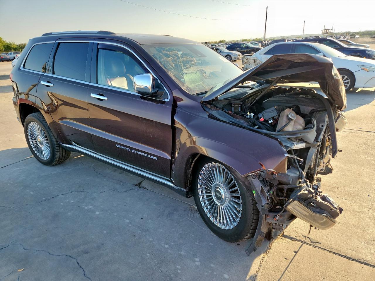 2014 Jeep Grand Cherokee Summit - Фото 4