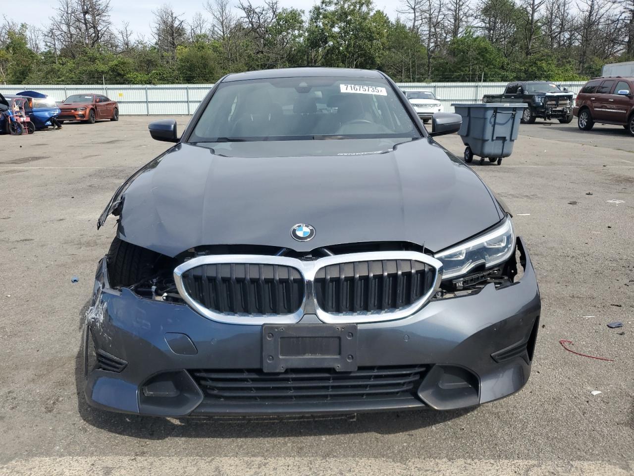 2020 BMW 330Xi - Image 5