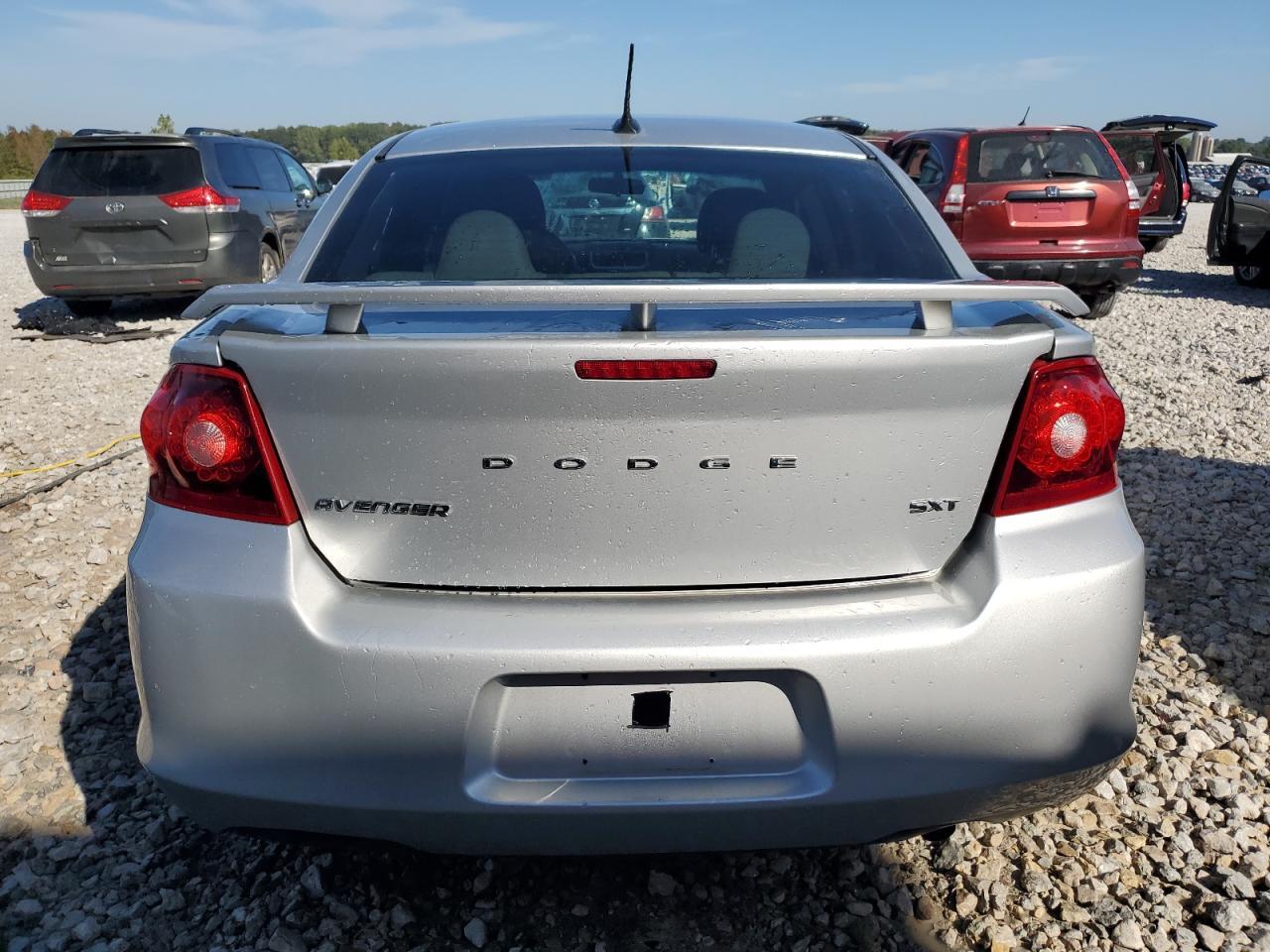 2012 Dodge Avenger Sxt - Image 6