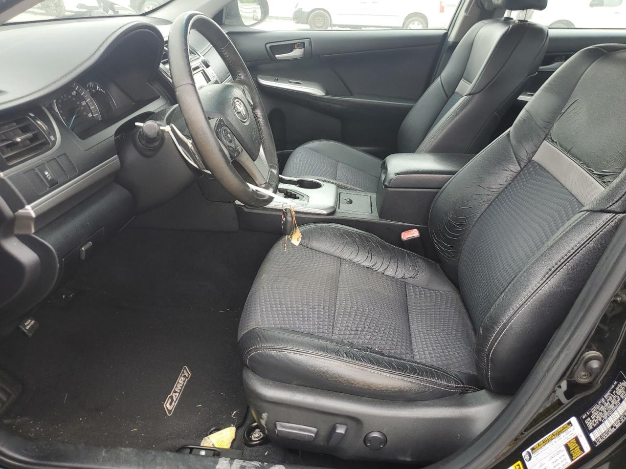 2014 Toyota Camry L - Image 7