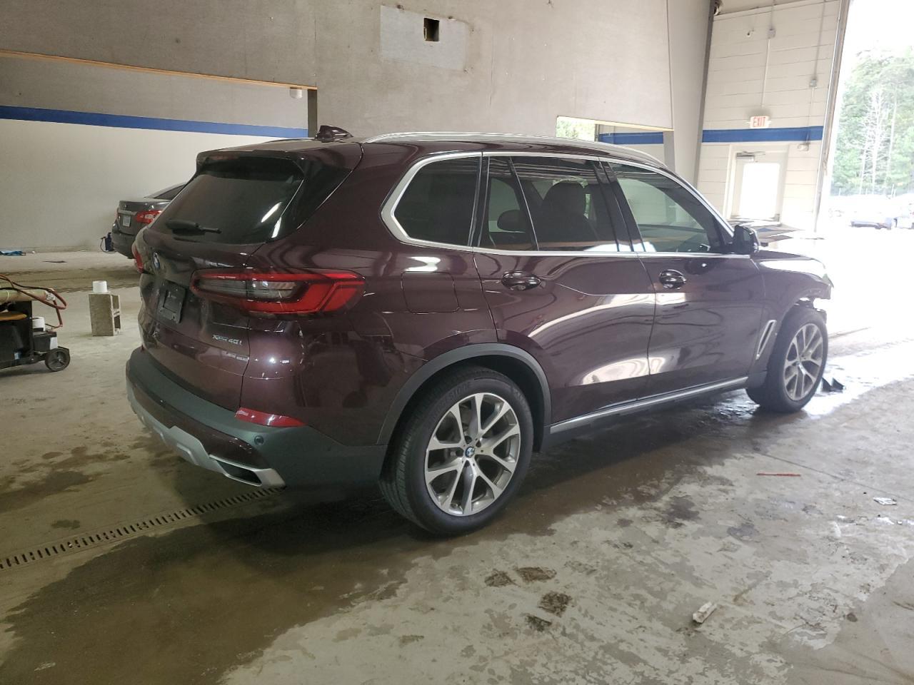 2020 BMW X5 xDrive40I - Фото 3