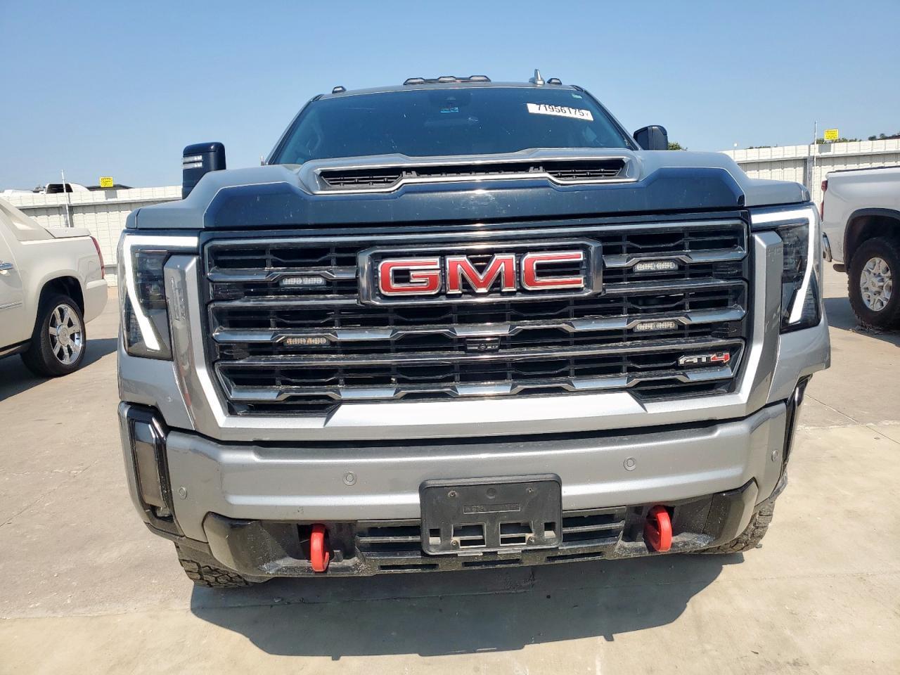 2024 GMC Sierra K2500 At4 - Фото 5