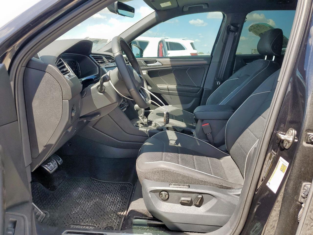 2024 Volkswagen Tiguan Sel R-Line Black - Фото 7