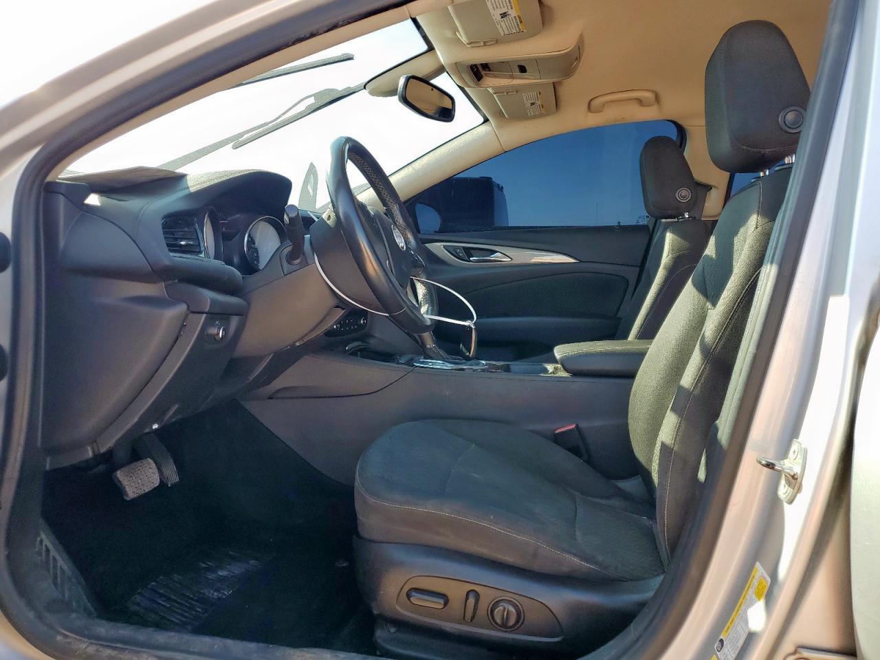 2018 Buick Regal Preferred - Image 7