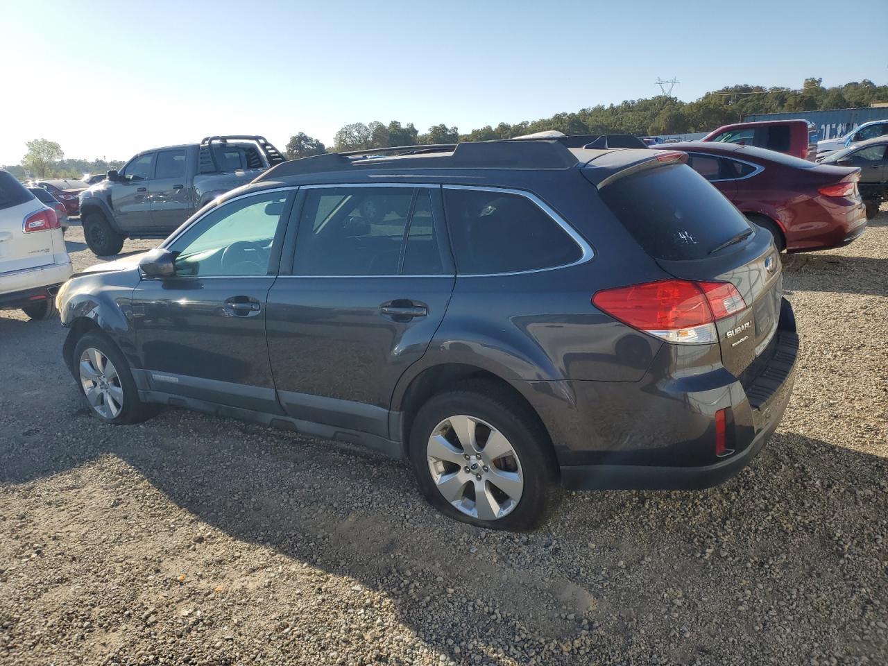 2012 Subaru Outback 2.5I Limited - Фото 2
