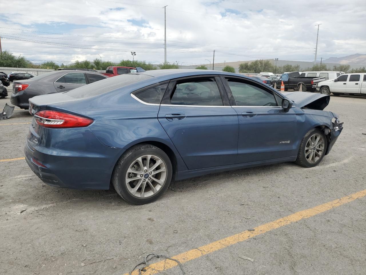2019 Ford Fusion Se - Image 3