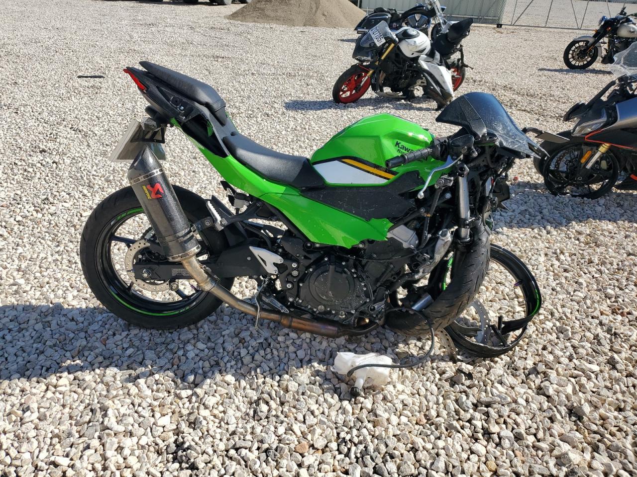 2025 Kawasaki Ex500 H