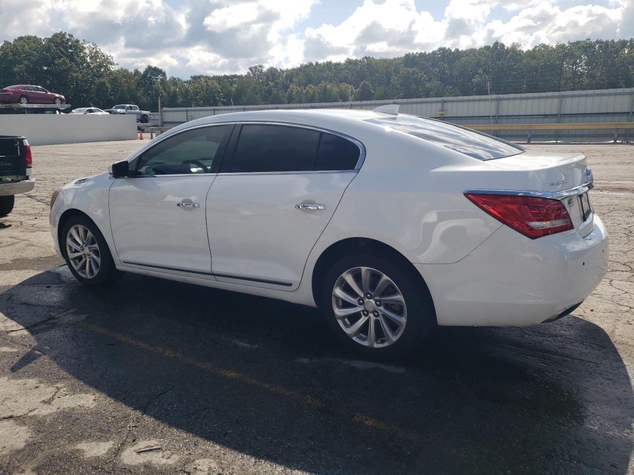 2016 Buick Lacrosse - Image 2