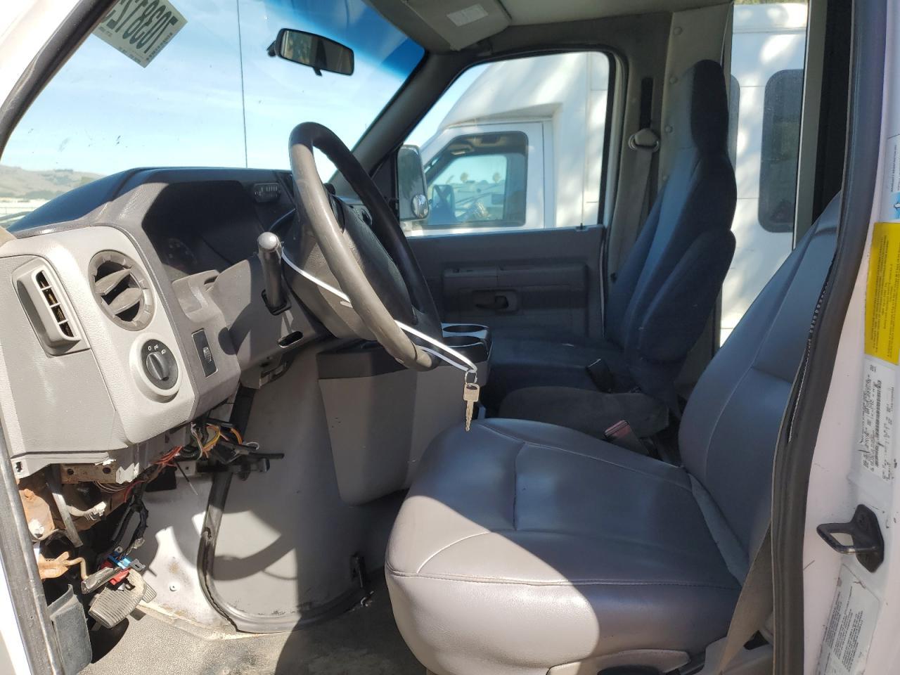 2012 Ford Econoline - Transit Vehicles Bus - Image 7