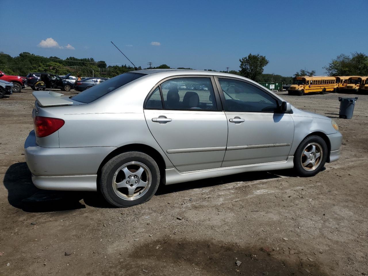 2003 Toyota Corolla Ce - Image 3