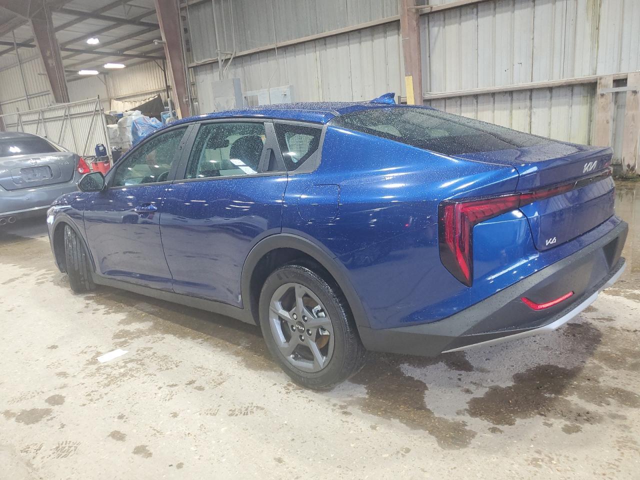 2025 Kia K4 Lx - Image 2