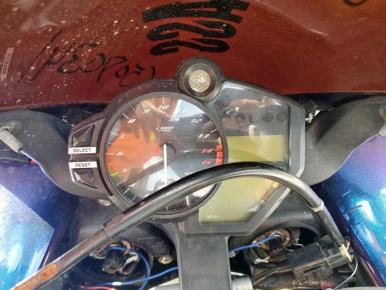 2009 Yamaha Yzfr1 - Image 7