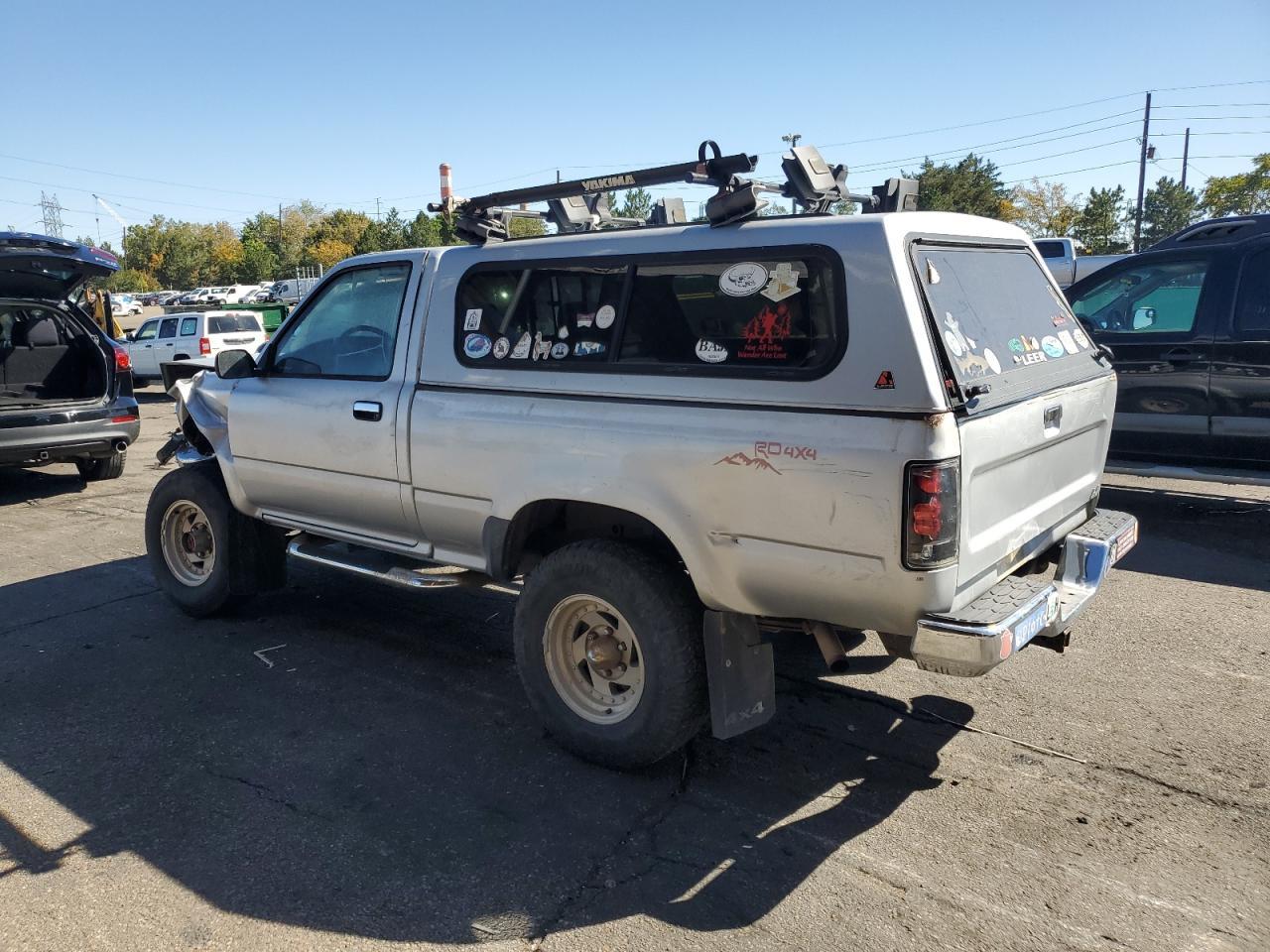 1990 Toyota Pickup 1/2 Ton Short Wheelbase Dlx - Фото 2