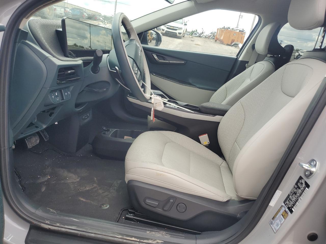 2025 Kia Ev6 Light - Фото 7